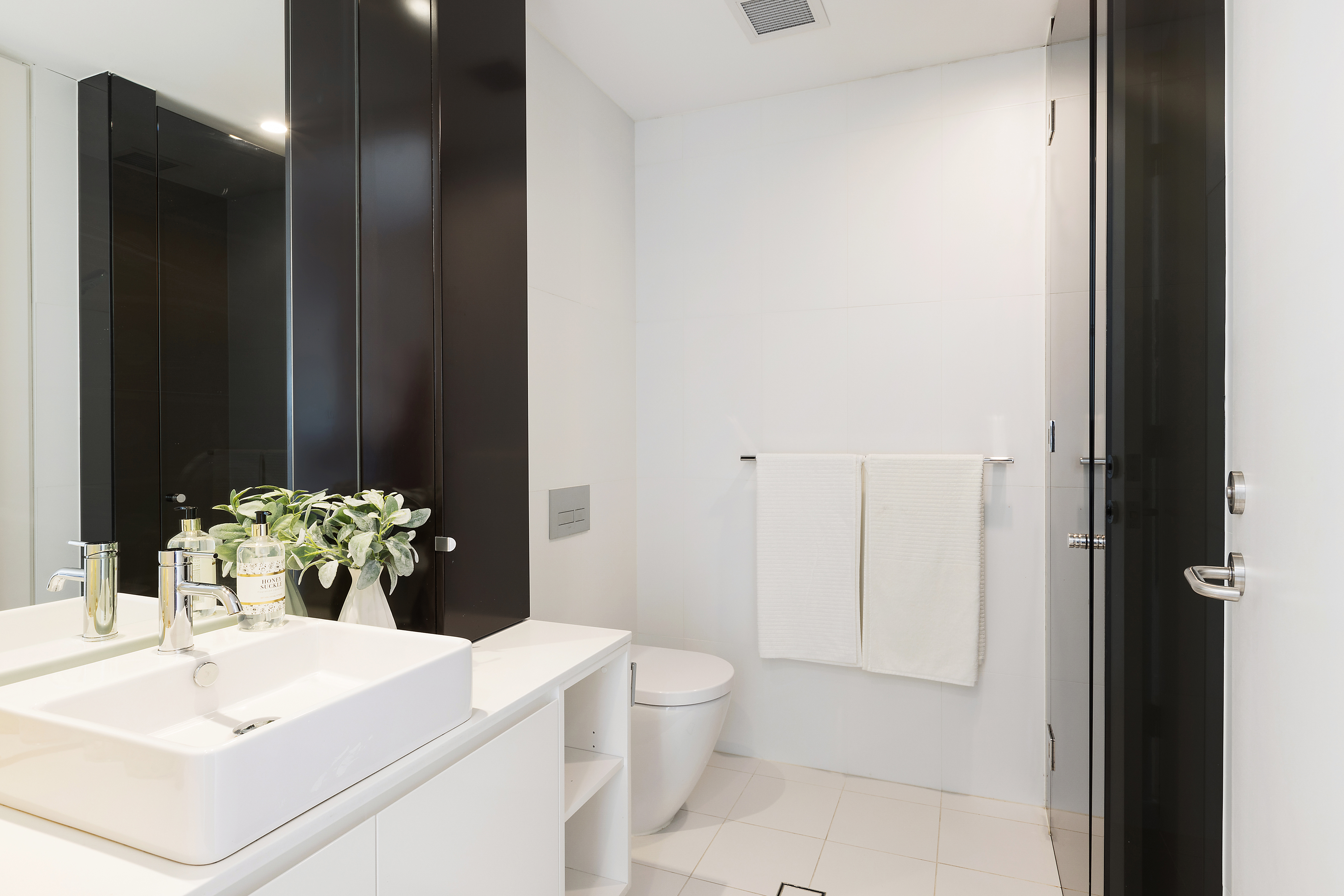 1203/8 Northcote Street, Naremburn, NSW, 2065, Naremburn - Thumbnail 7