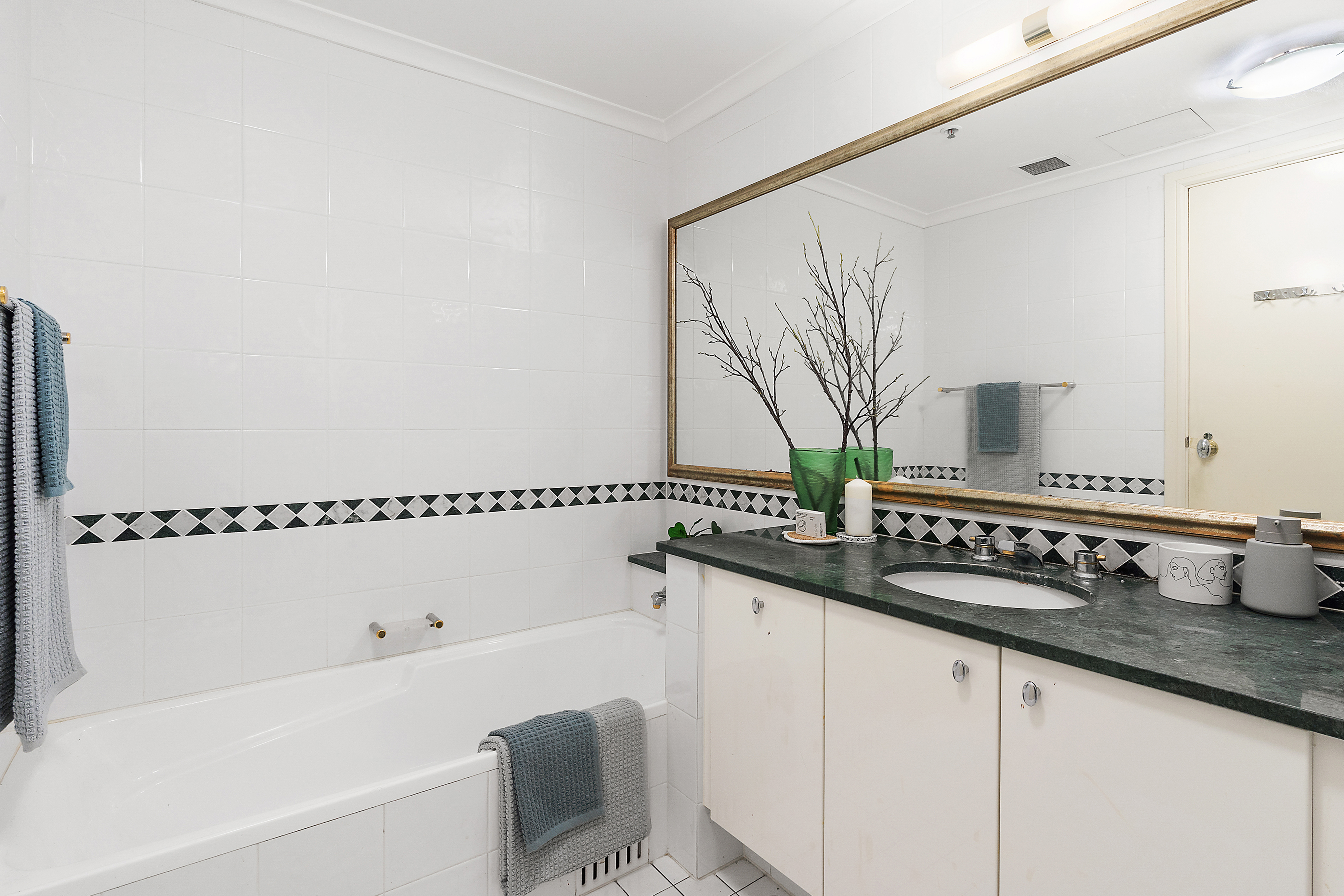 2002/37 Victor Street, Chatswood, NSW, 2067, Chatswood - Thumbnail 7