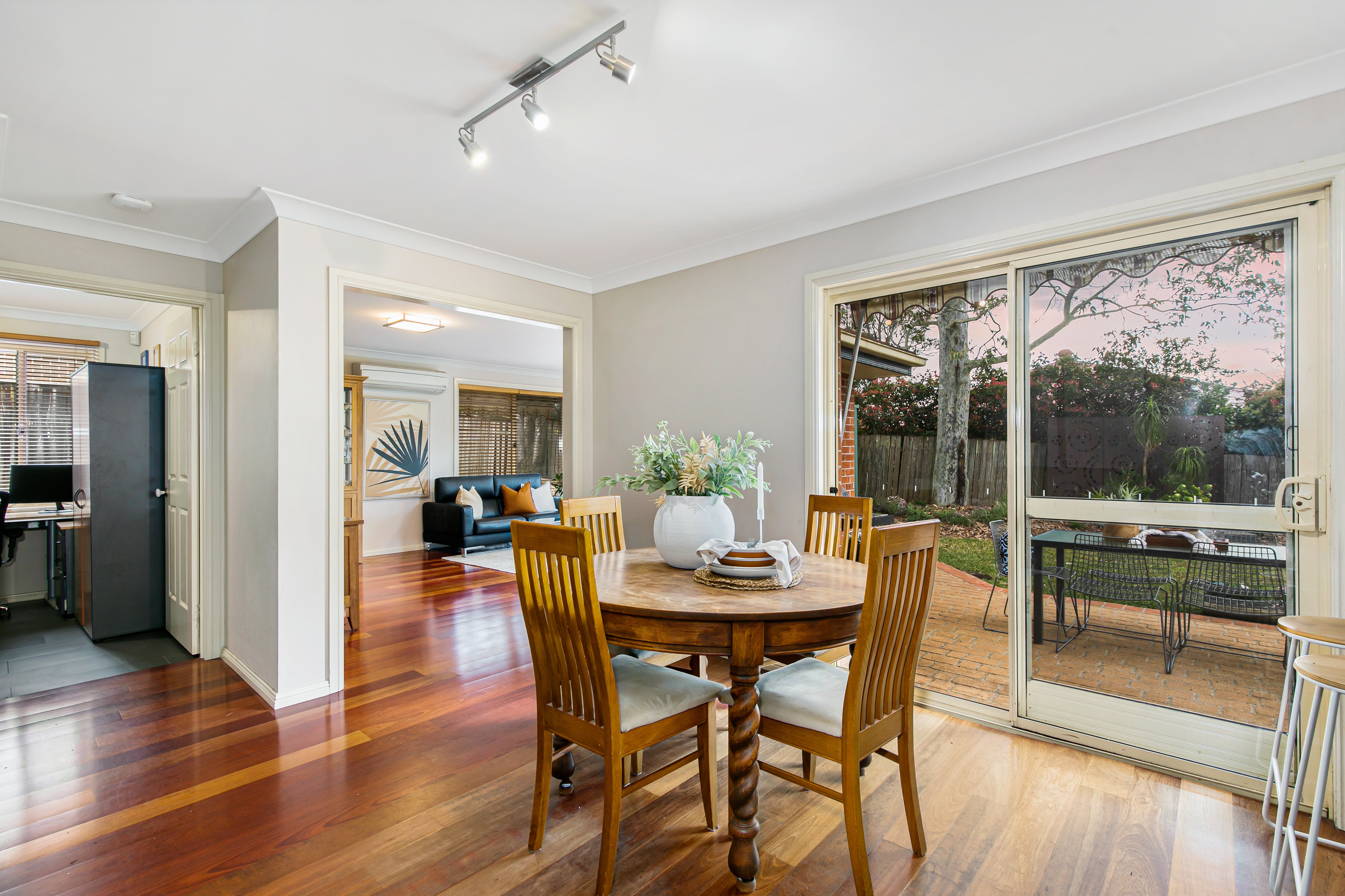 10 Wychwood Place, Castle Hill, NSW, 2154, Castle Hill - Thumbnail 4