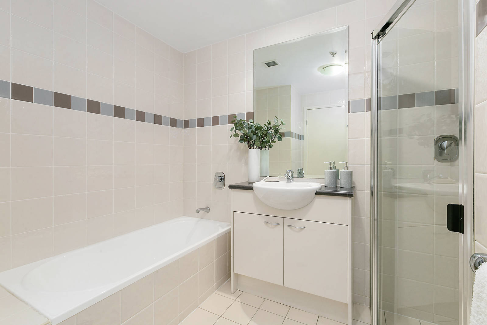 509/25-29 Hunter Street, Hornsby, NSW, 2077, Hornsby - Thumbnail 6