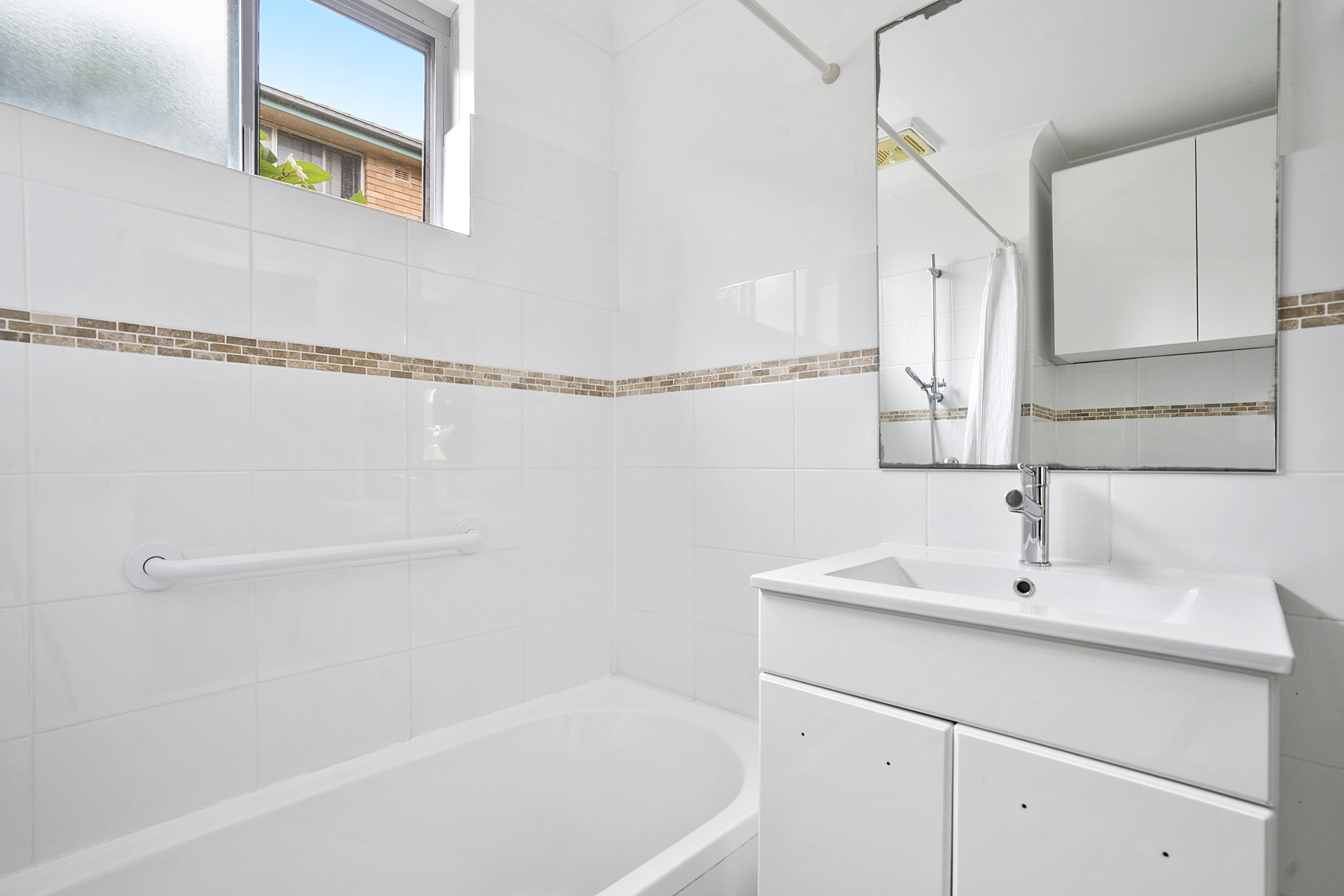 4/4 Darley Street East, Mona Vale, NSW, 2103, Mona Vale - Thumbnail 4