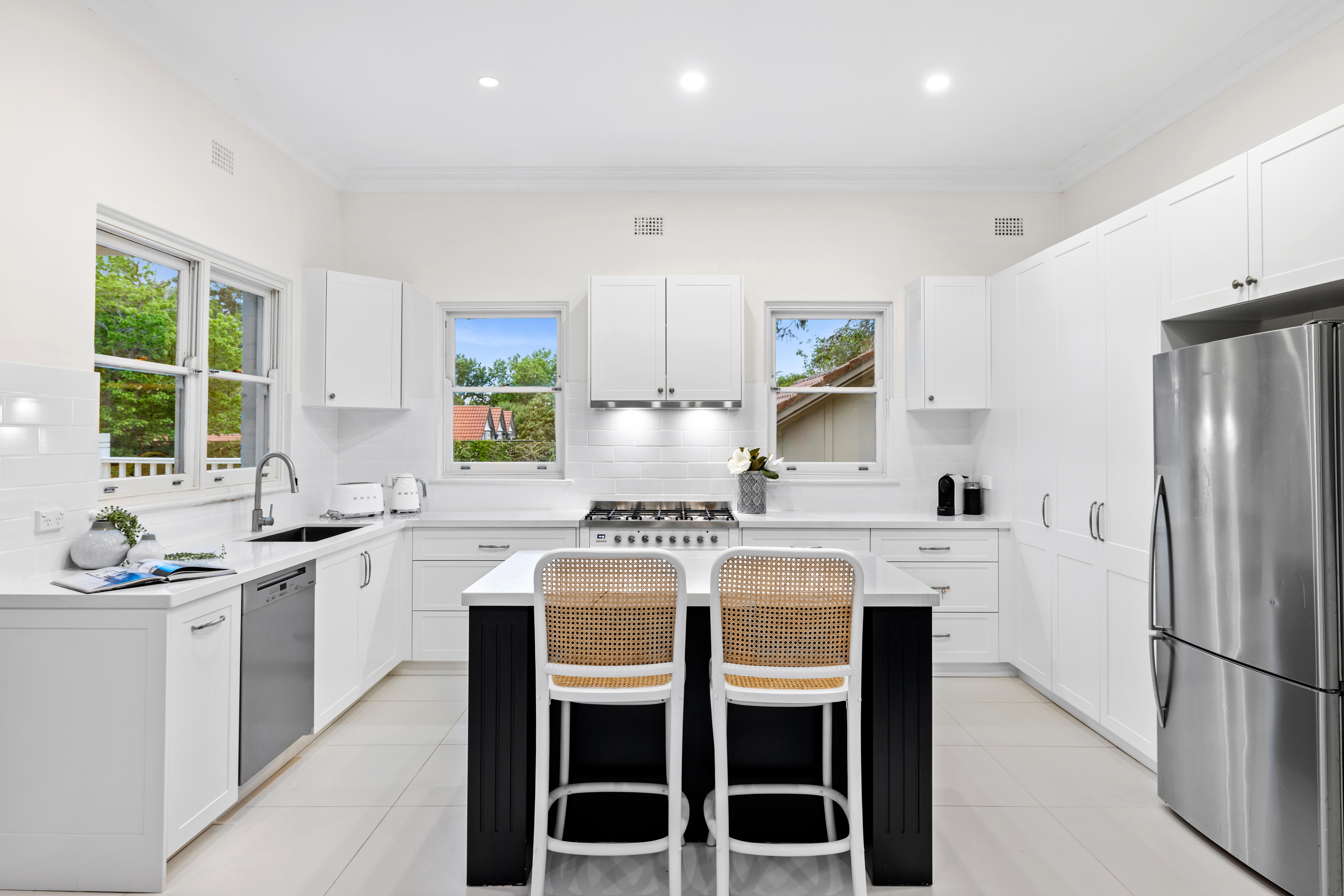 9 Eulbertie Avenue, Warrawee, NSW, 2074, Warrawee - Thumbnail 5