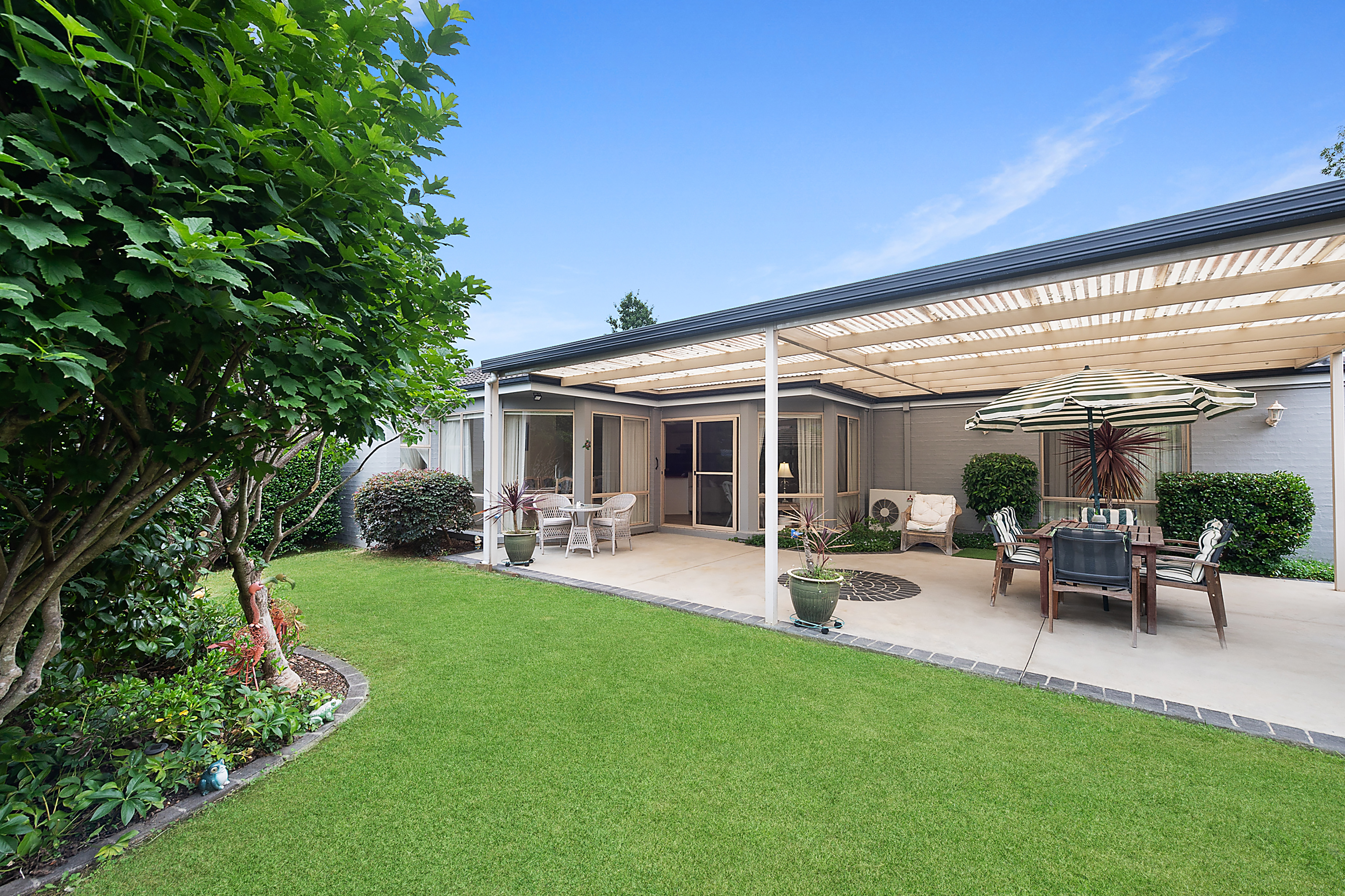 6 Aspen Grove, Bowral, NSW, 2576, Bowral - Thumbnail 2