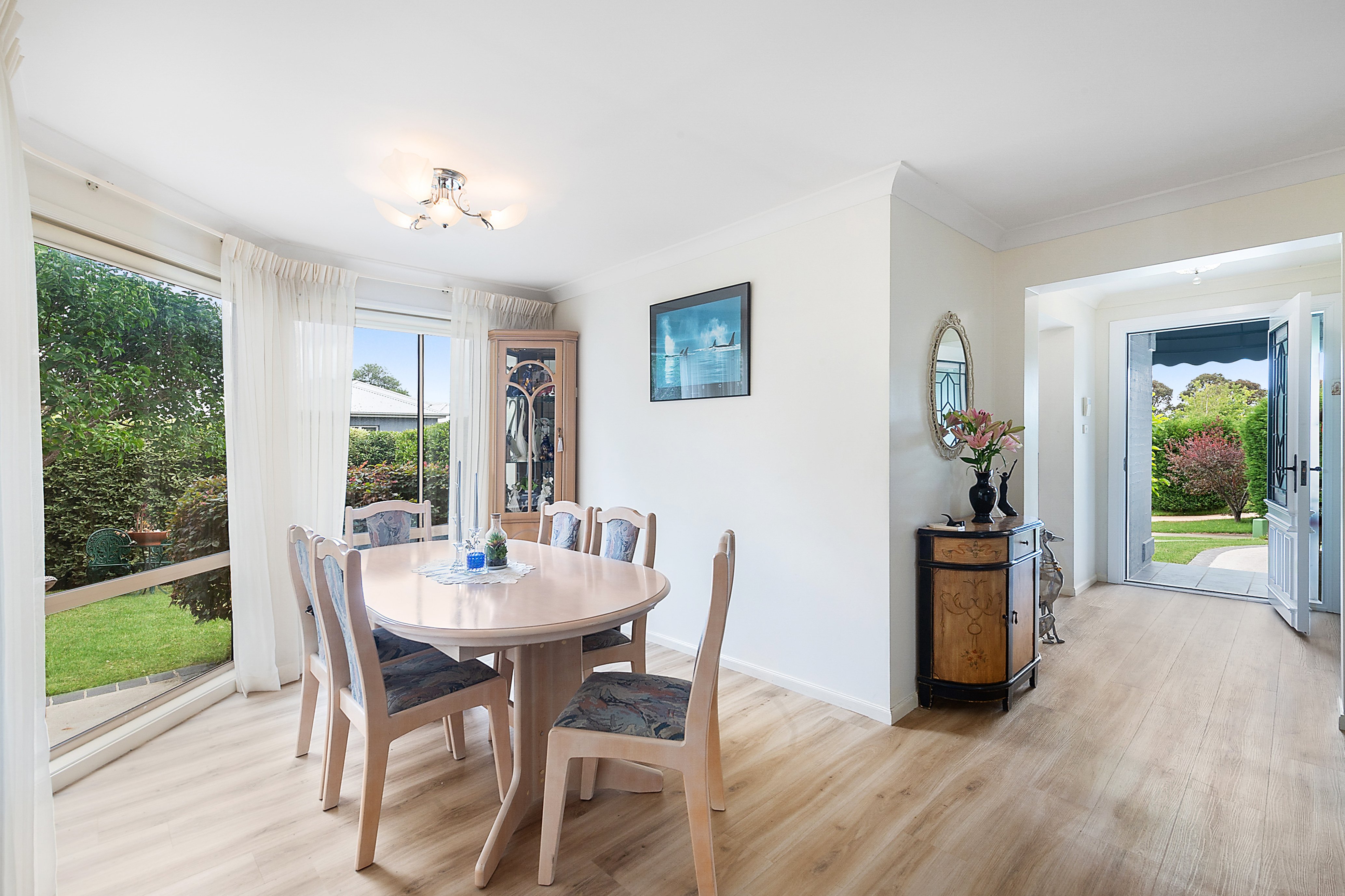 6 Aspen Grove, Bowral, NSW, 2576, Bowral - Thumbnail 5