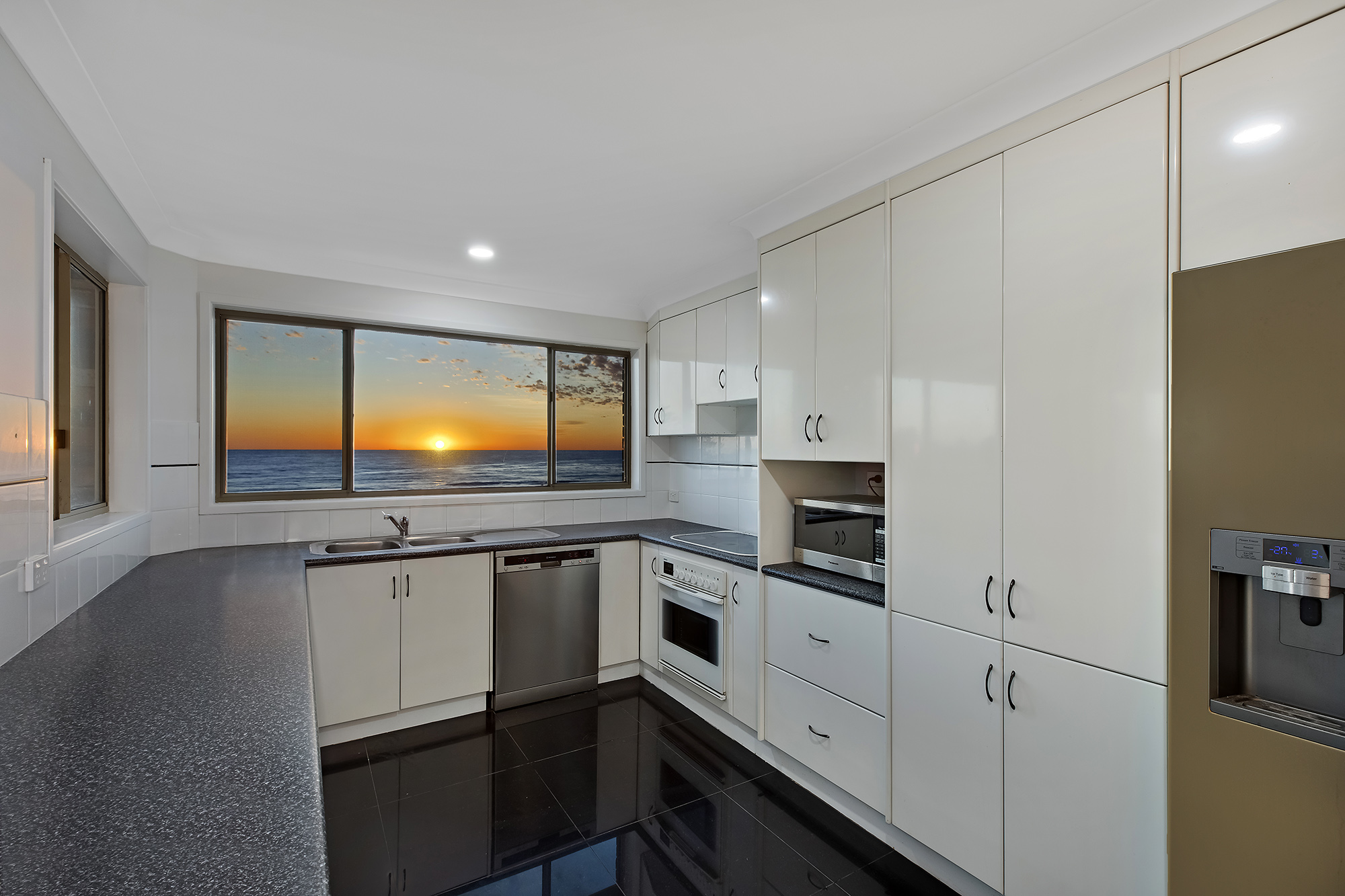 37 Werrina Parade, Blue Bay, NSW, 2261, Blue Bay - Thumbnail 7