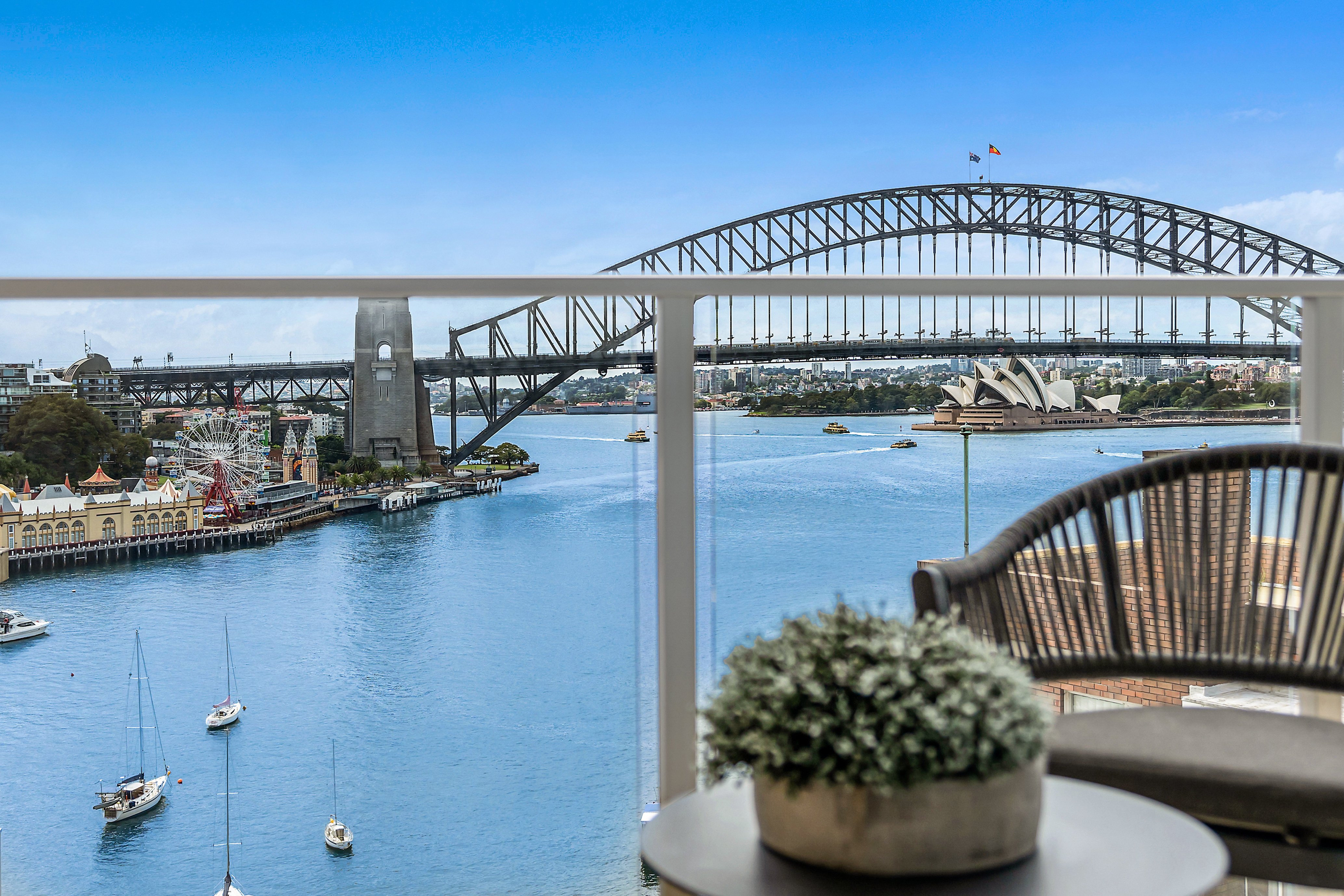 56/21 East Crescent Street, McMahons Point, NSW, 2060, McMahons Point - Thumbnail 2