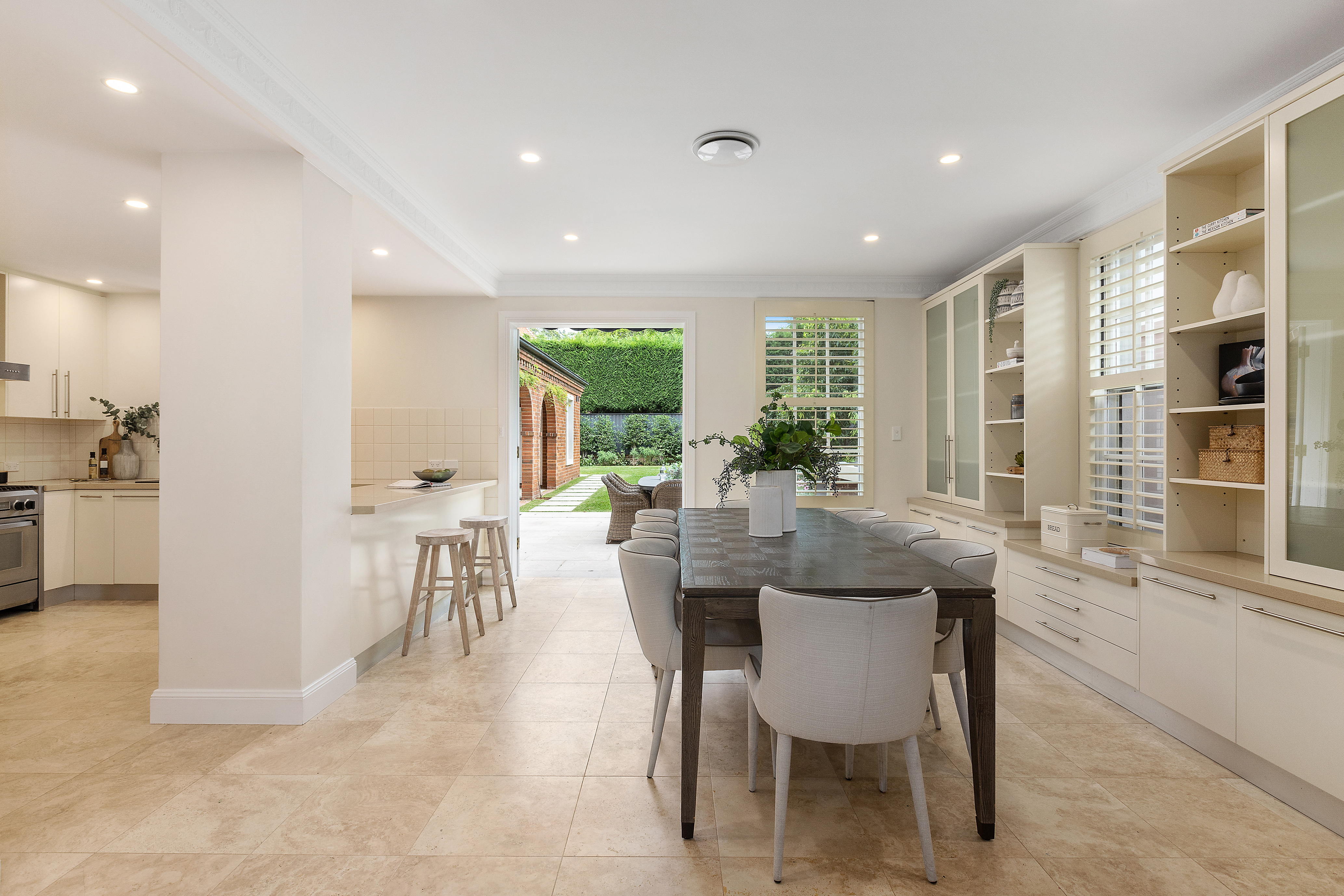 2 Fairlawn Avenue, Turramurra, NSW, 2074, Turramurra - Thumbnail 3