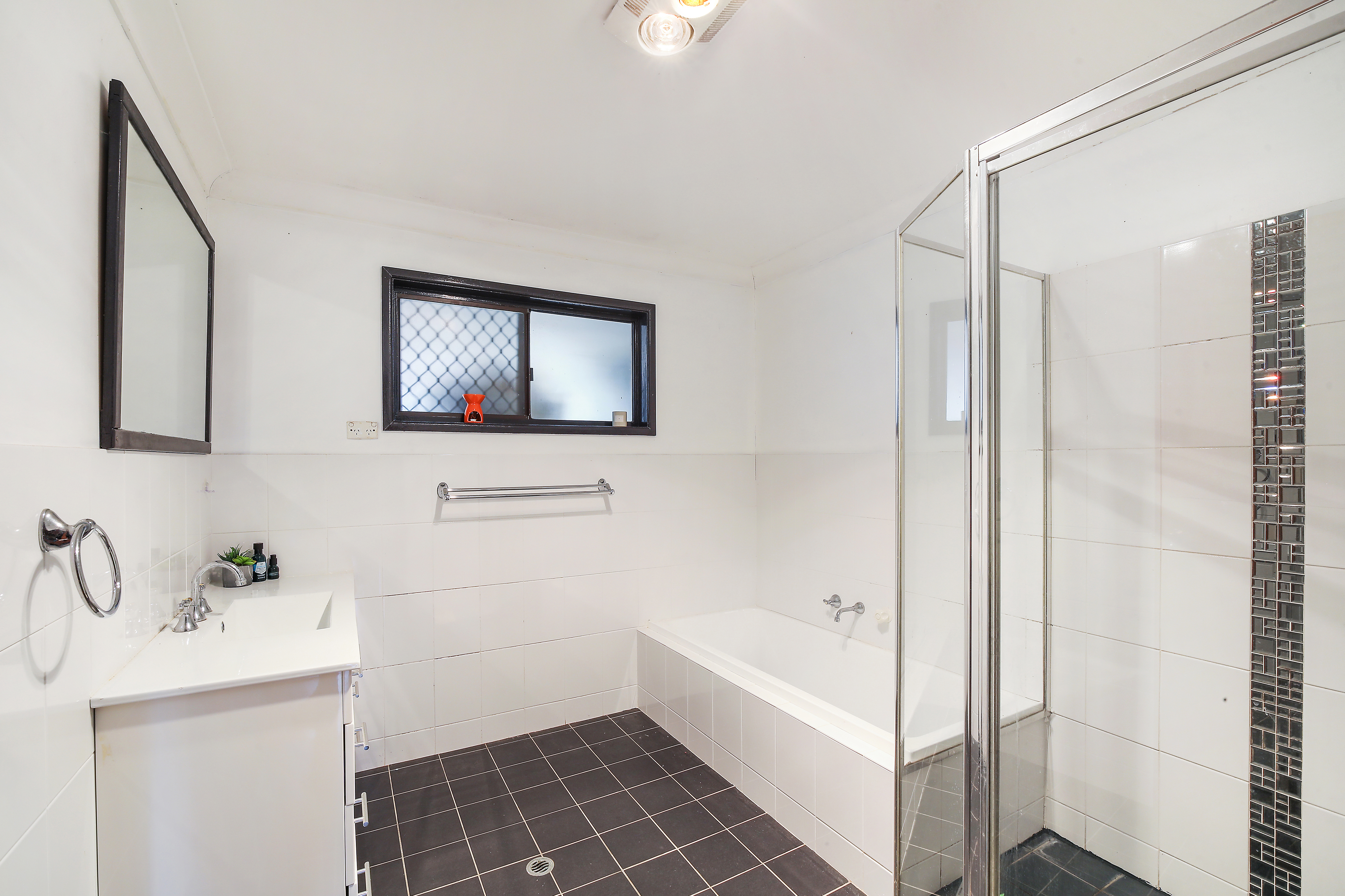 5 Glenrose Close, Lisarow, NSW, 2250, Lisarow - Thumbnail 6