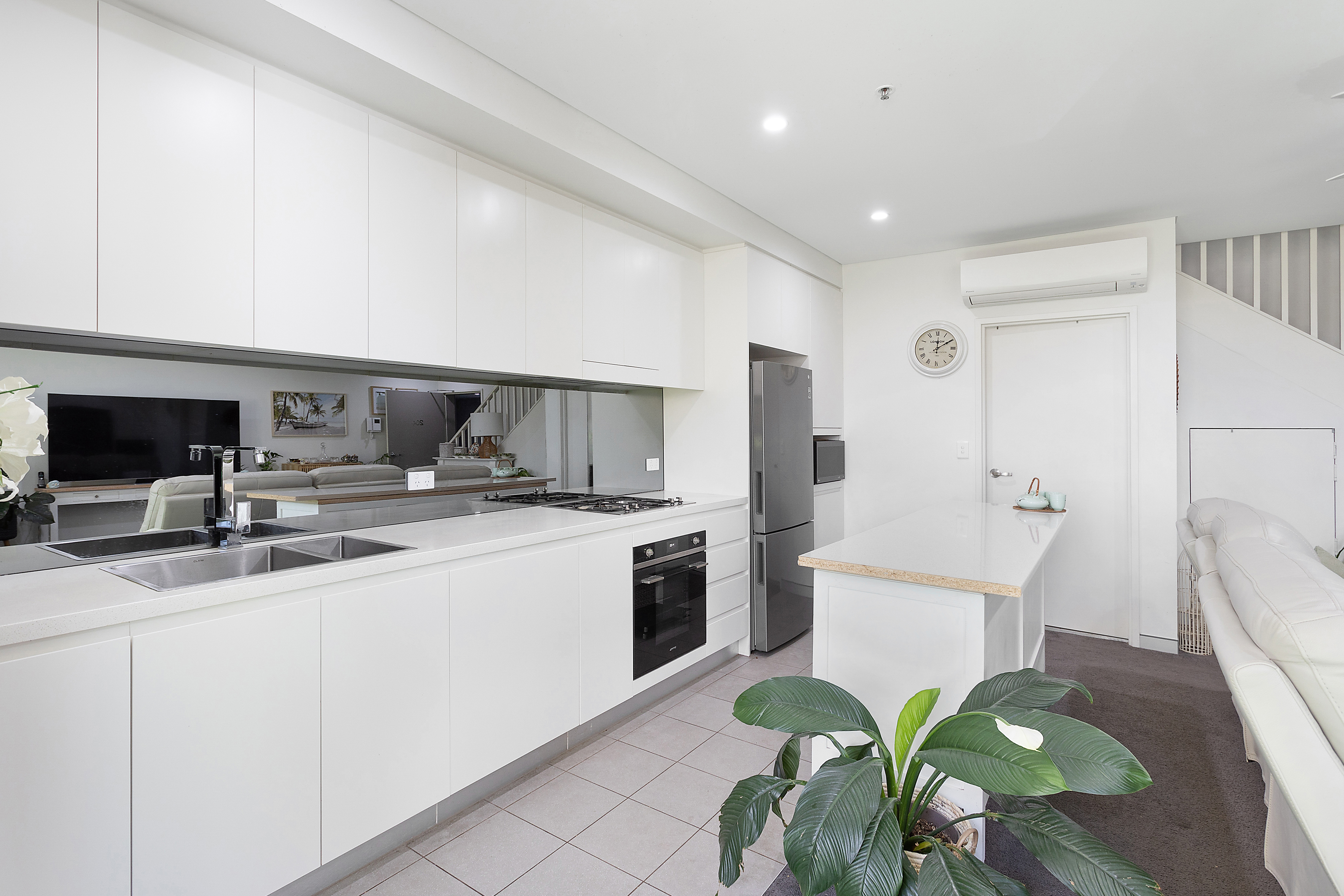 Level 2, 204/41 Crown Street, Wollongong, NSW, 2500, Wollongong - Thumbnail 2
