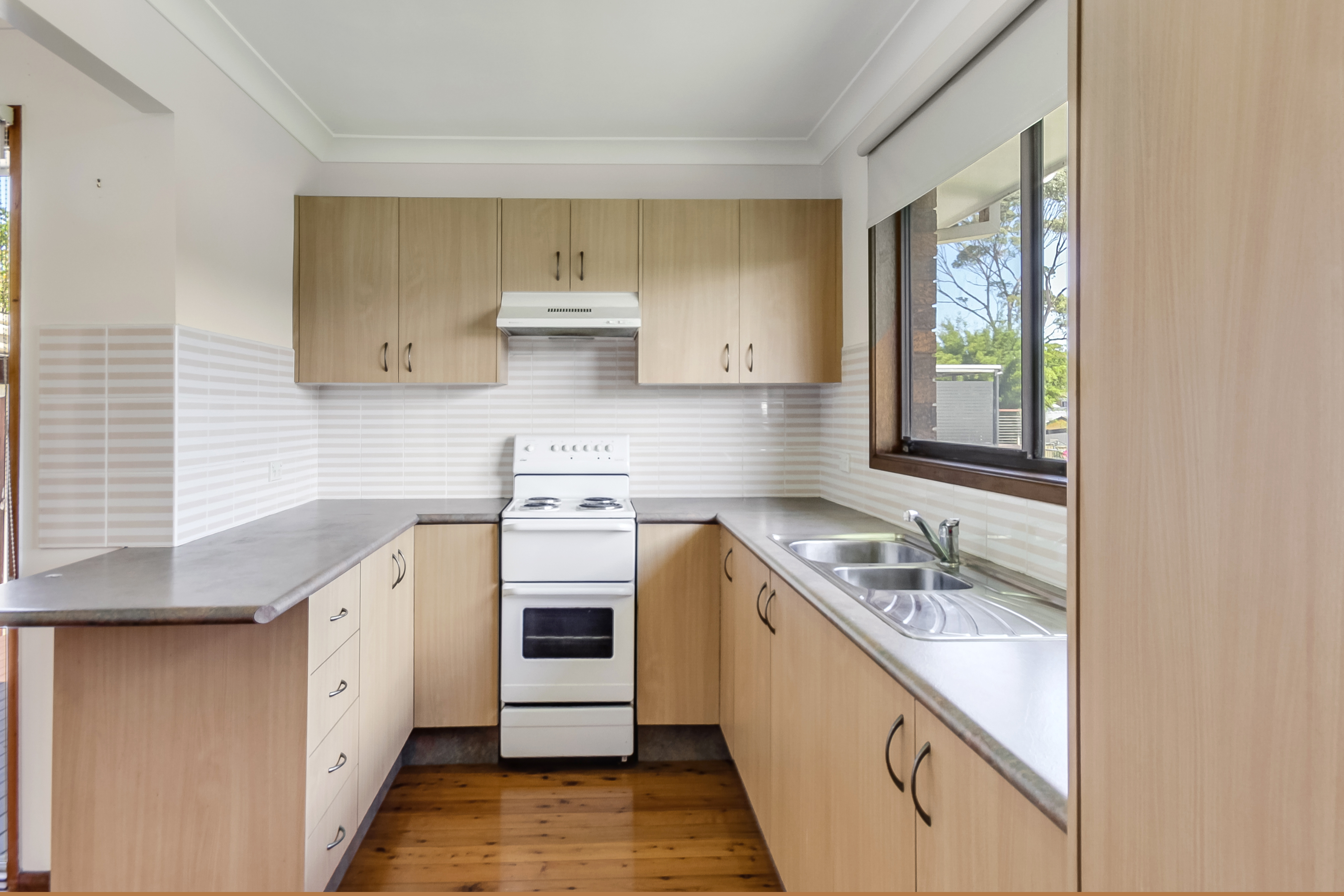 64 Thomas Mitchell Road, Killarney Vale, NSW, 2261, Killarney Vale - Thumbnail 4