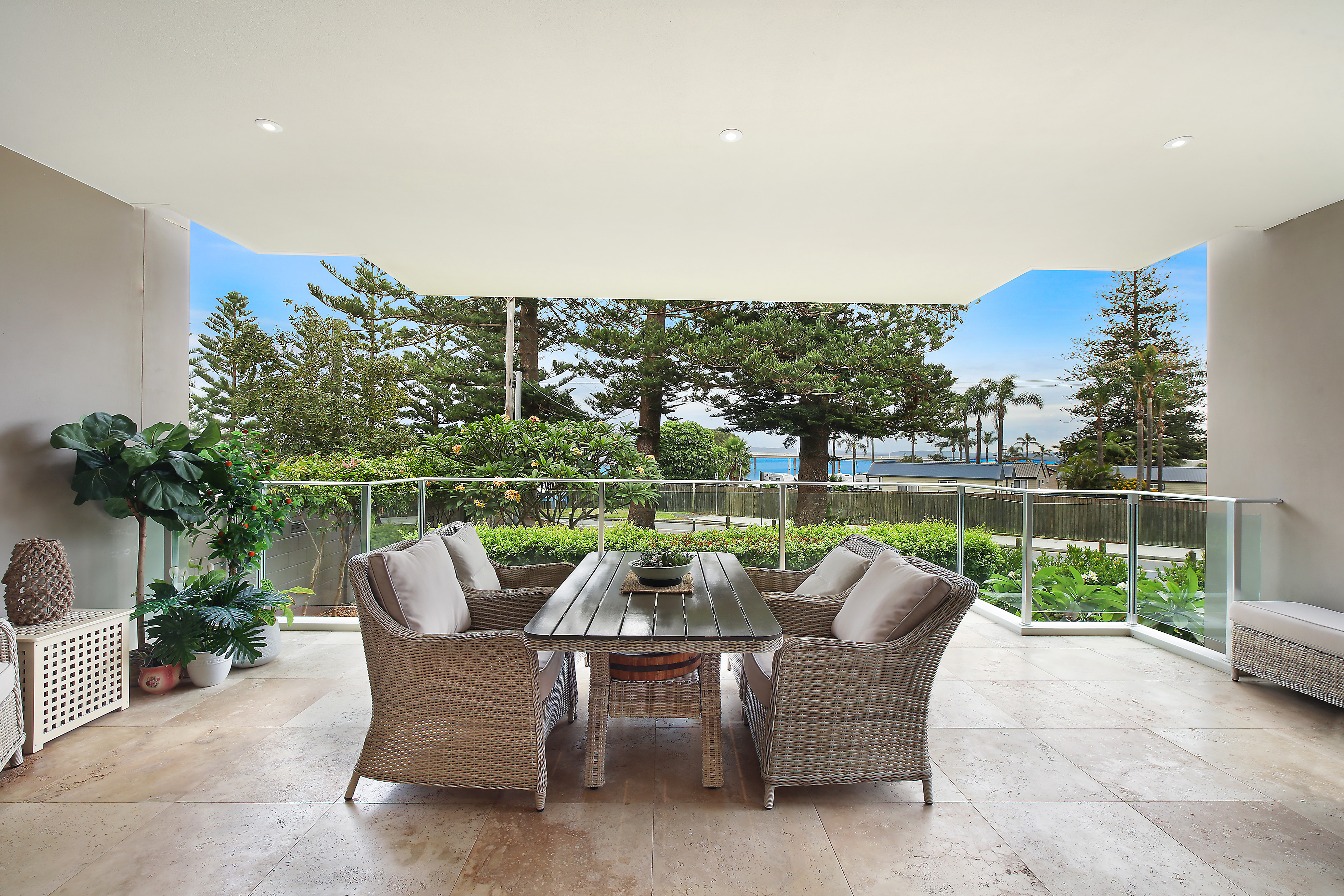 2/9-13 Hutton Road, The Entrance North, NSW, 2261, The Entrance North - Thumbnail 2