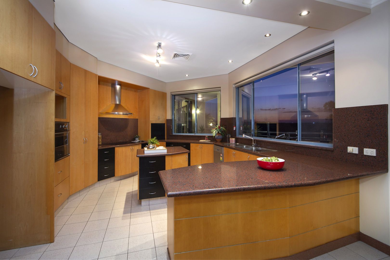 9 Lomandra Place, Alfords Point, NSW, 2234, Alfords Point - Thumbnail 6