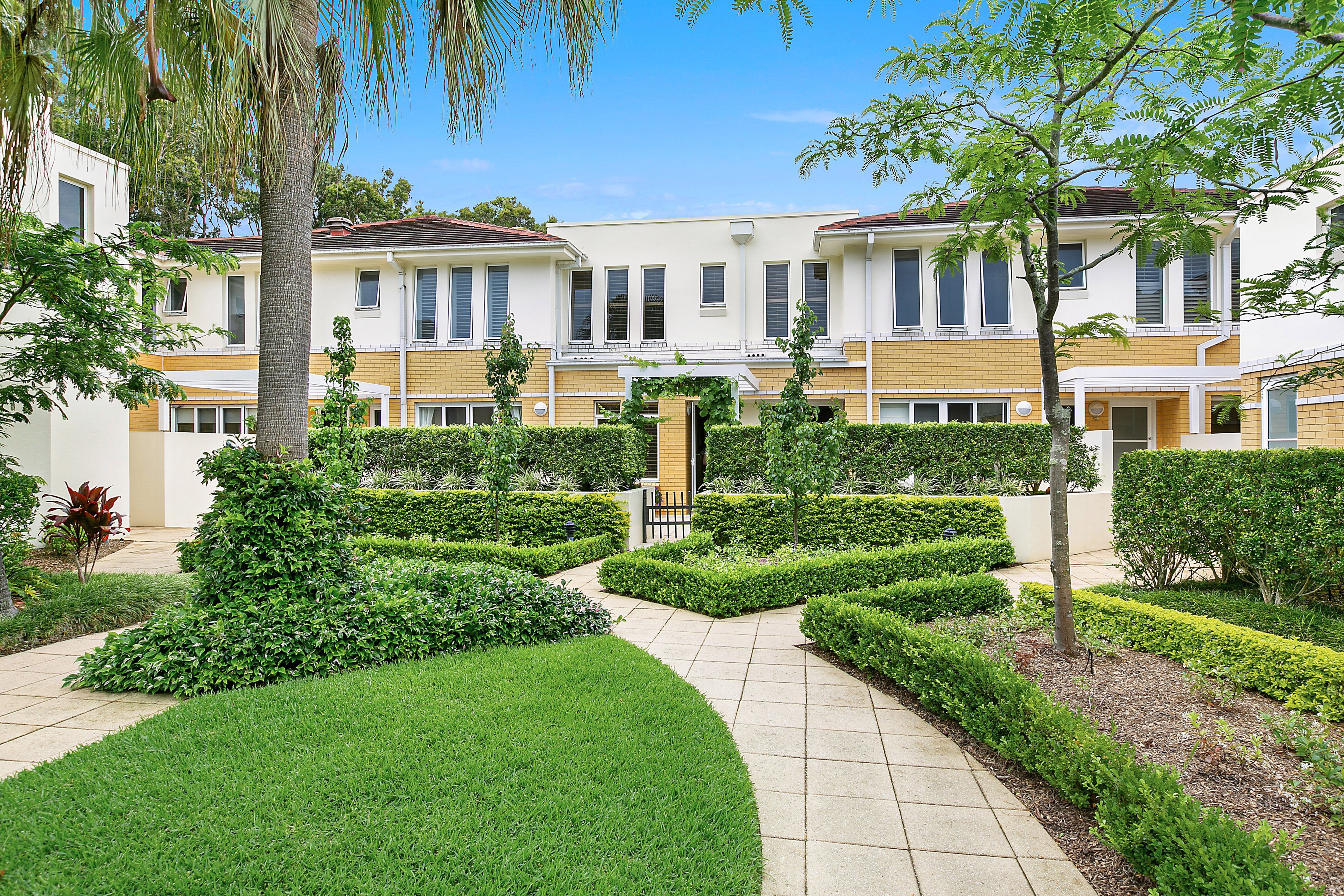 11/14-18 Golf Avenue, Mona Vale, NSW, 2103, Mona Vale - Image 1