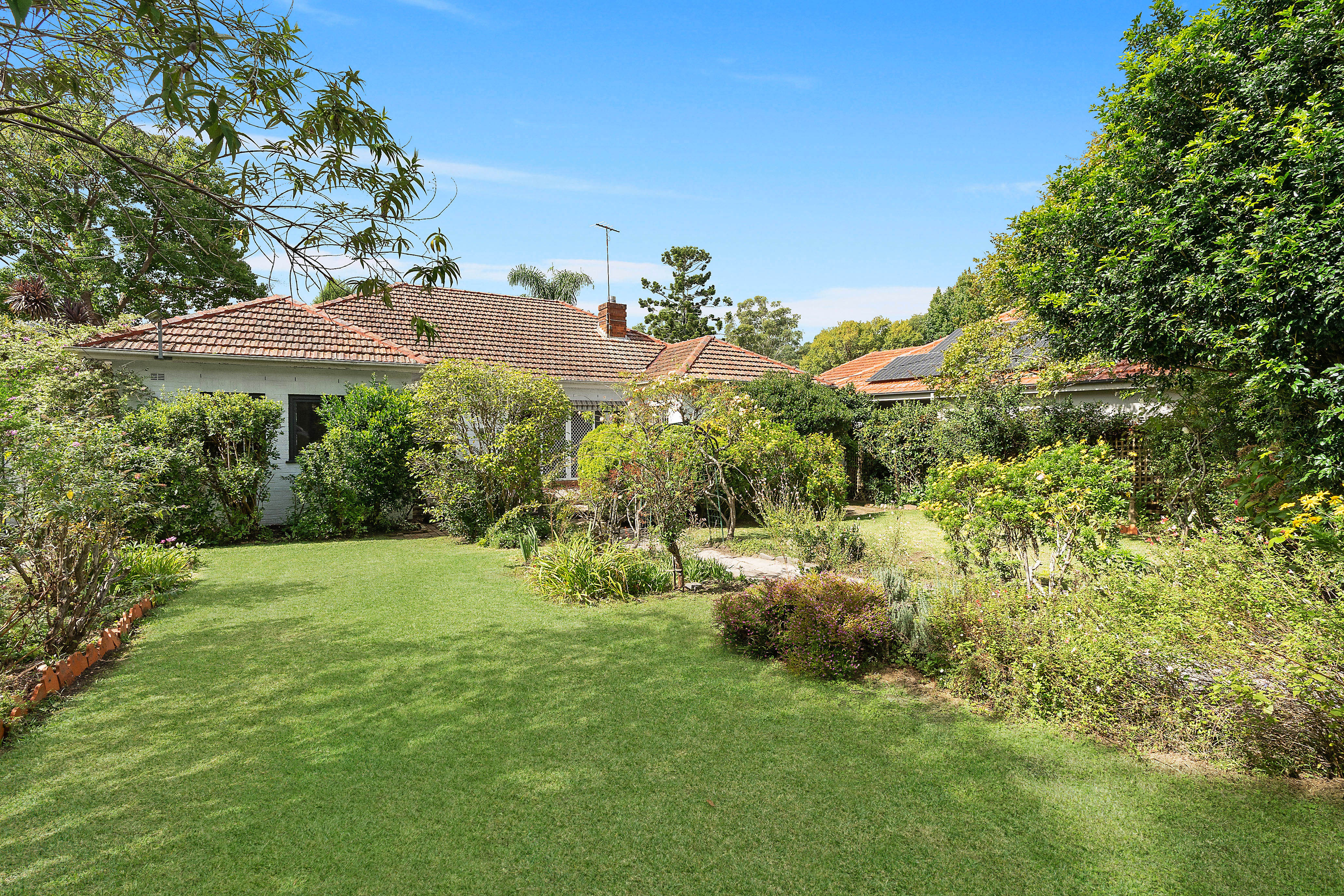 39 Bundarra Avenue, Wahroonga, NSW, 2076, Wahroonga - Thumbnail 2