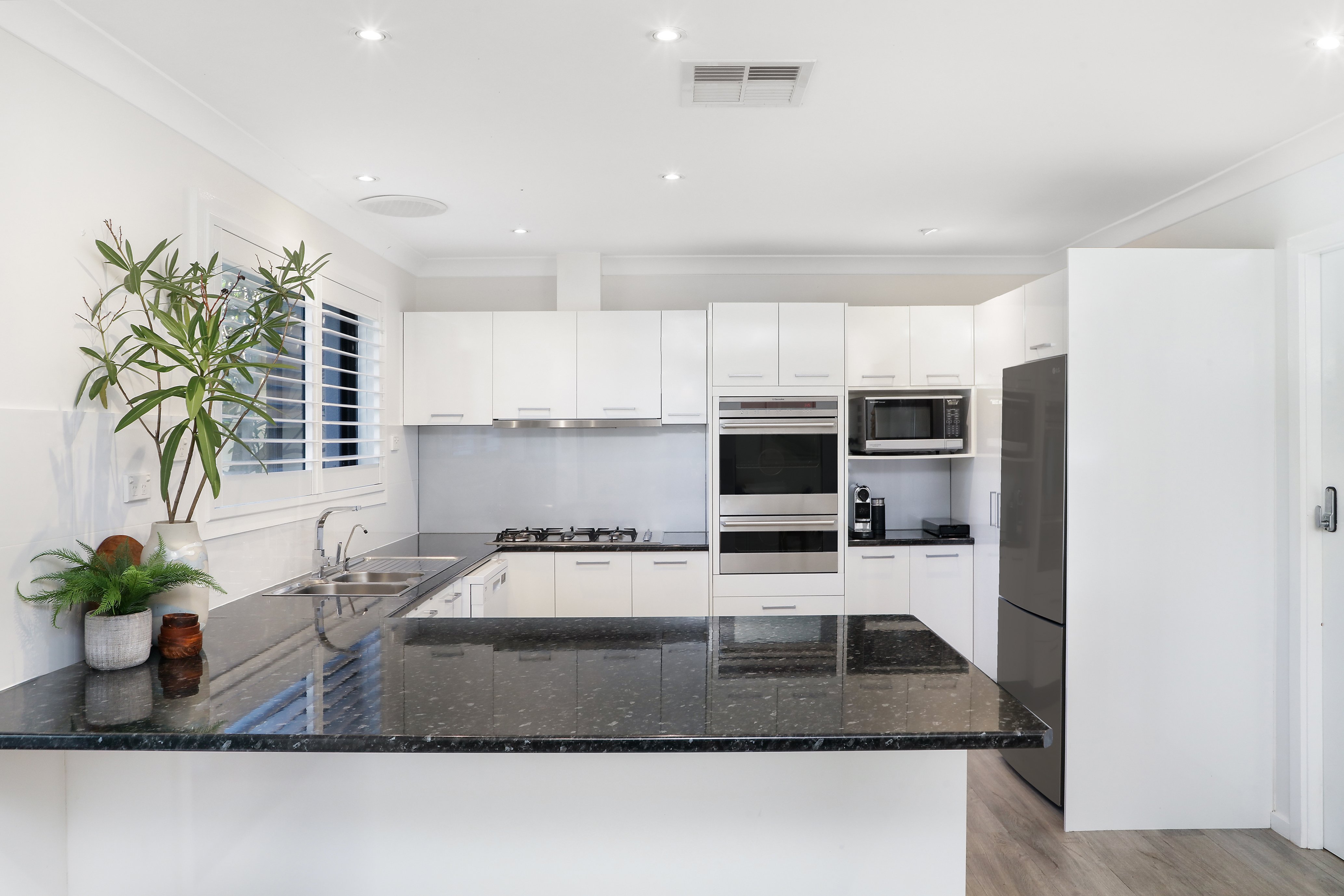 5 Blue Bell Drive, Wamberal, NSW, 2260, Wamberal - Thumbnail 4