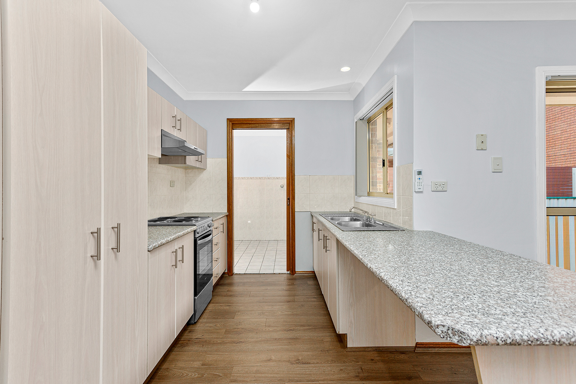 2/55 Edmund Avenue, Figtree, NSW, 2525, Figtree - Thumbnail 5