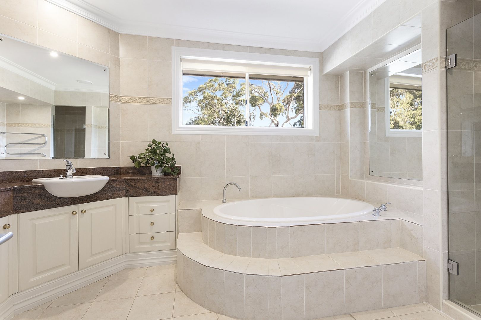 12 Telopea Avenue, Caringbah South, NSW, 2229, Caringbah South - Thumbnail 5