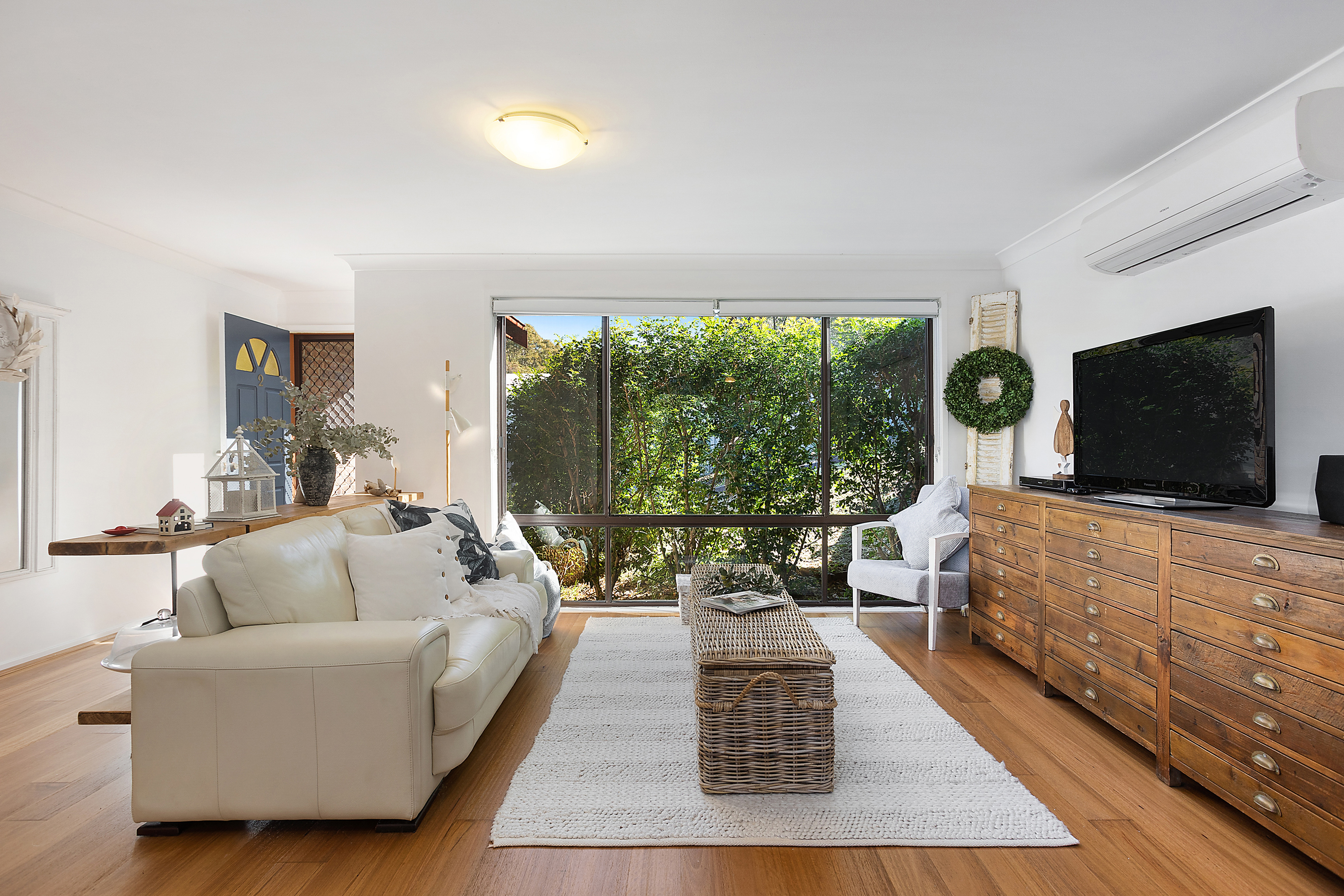 2/28 Robertson Street, Coniston, NSW, 2500, Coniston - Thumbnail 2
