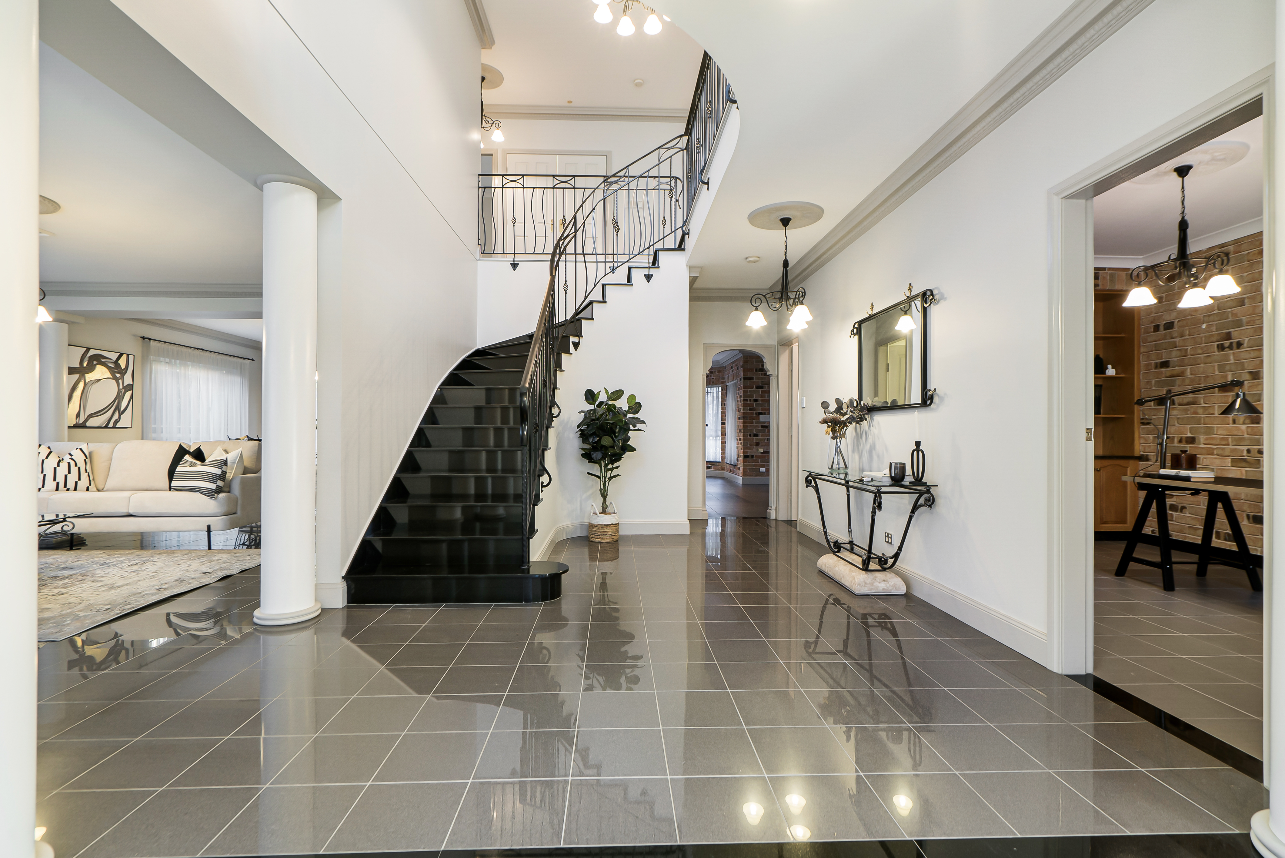 21 Sandhurst Crescent, Glenhaven, NSW, 2156, Glenhaven - Thumbnail 3