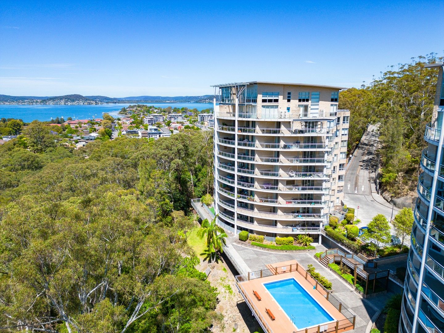 Level 1, 113/80 John Whiteway Drive, Gosford, NSW, 2250, Gosford - Thumbnail 2