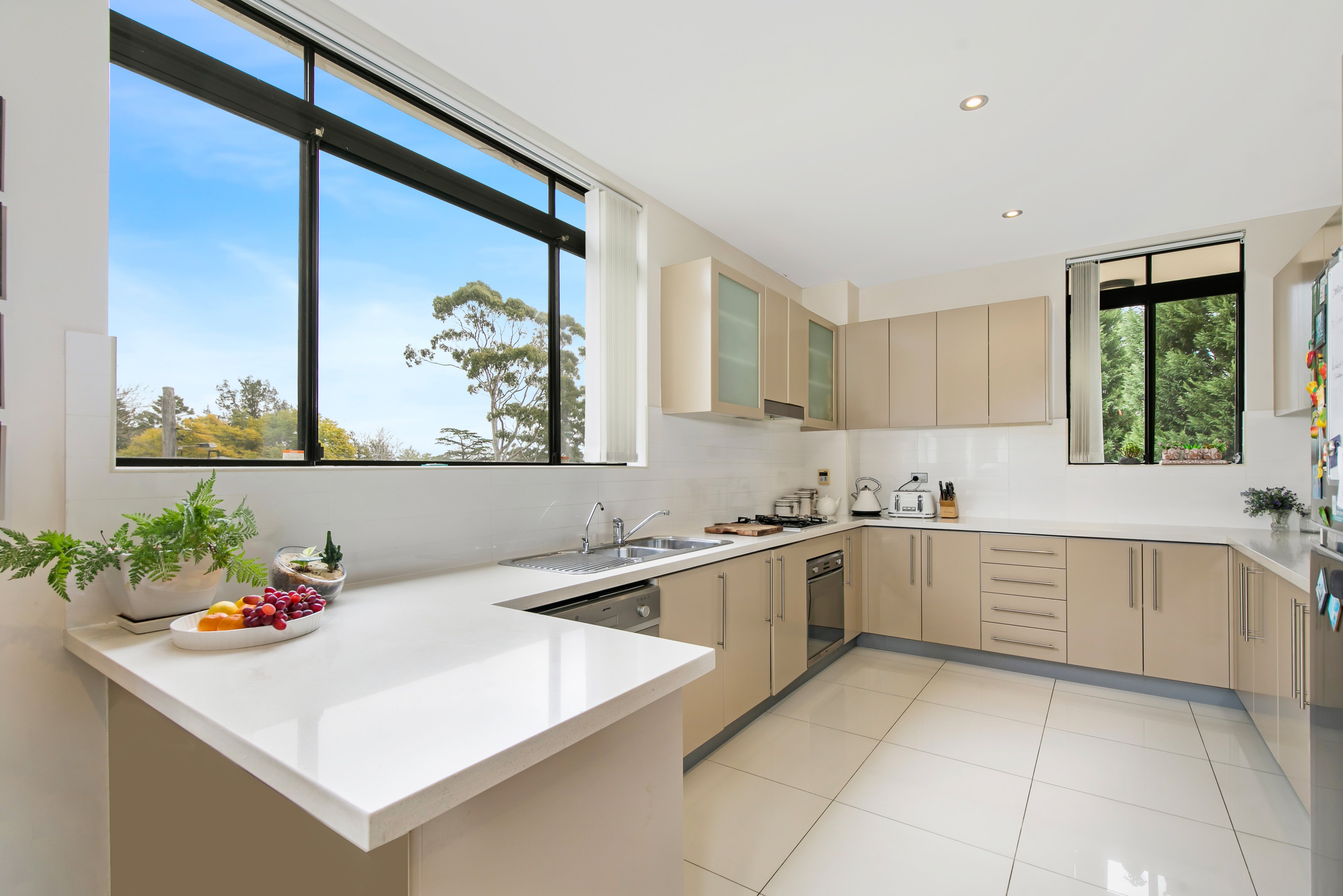 19/2-4 Purser Avenue, Castle Hill, NSW, 2154, Castle Hill - Thumbnail 2