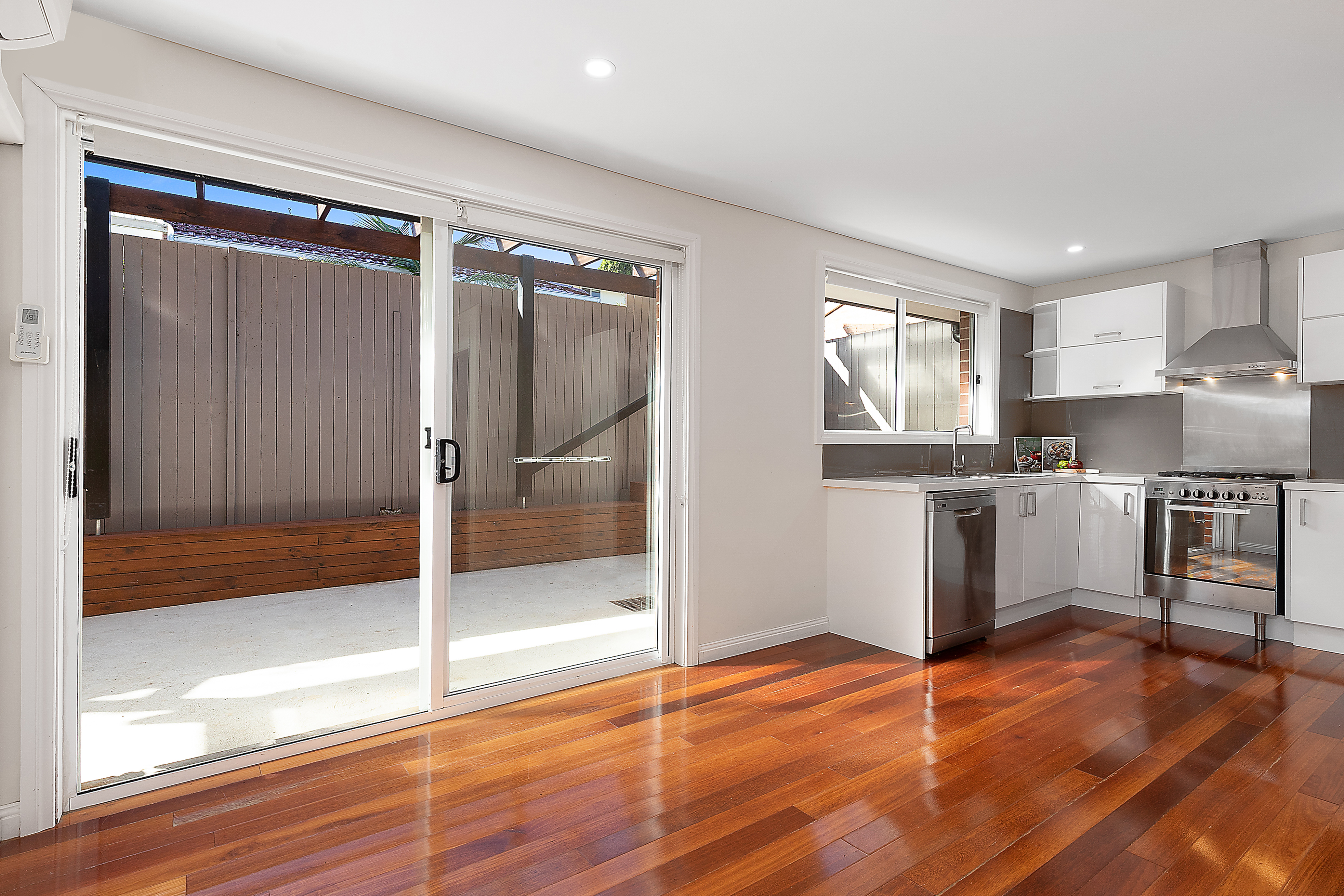 27 Douglas Avenue, Chatswood, NSW, 2067, Chatswood - Thumbnail 8
