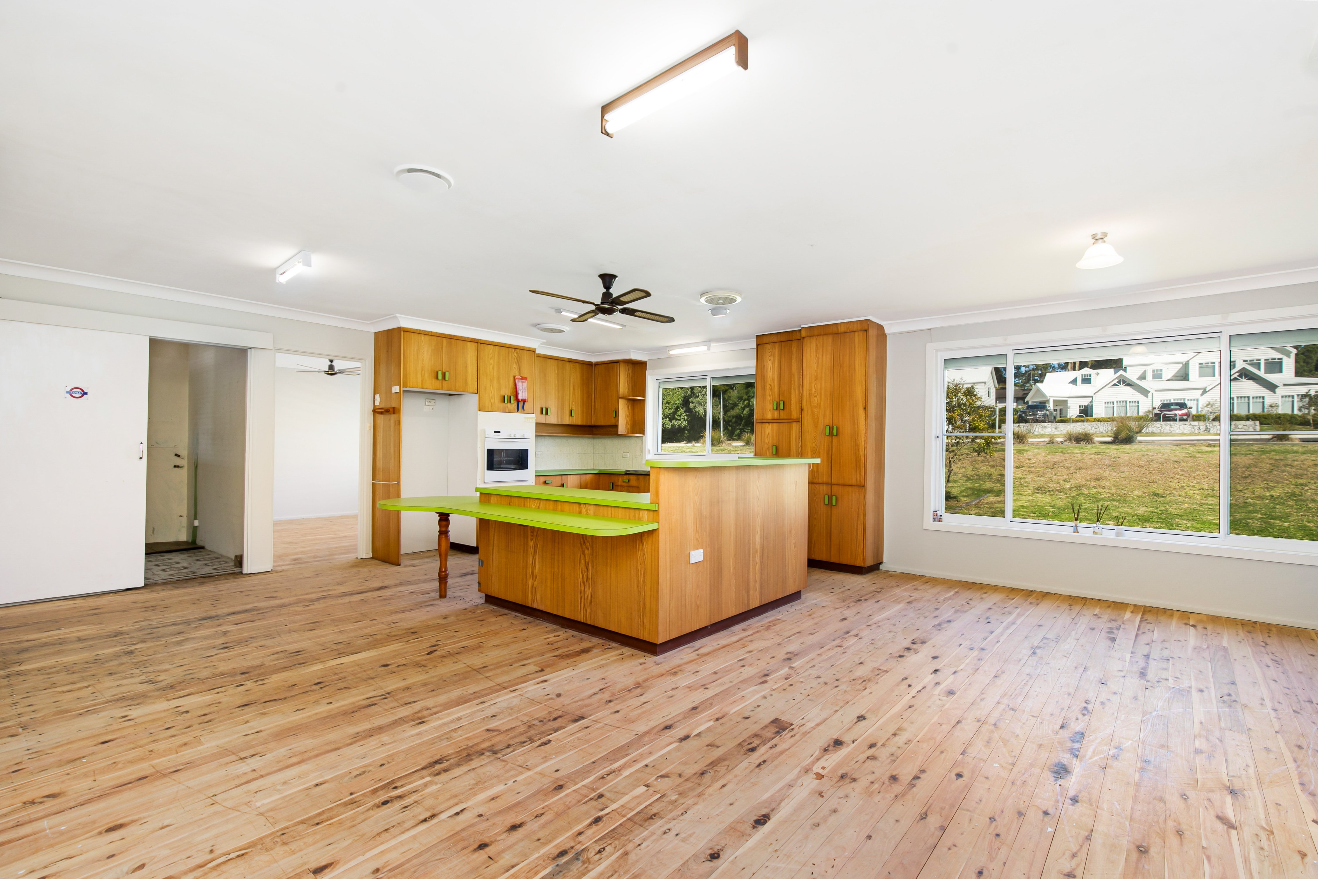 90 Showground Road, Castle Hill, NSW, 2154, Castle Hill - Thumbnail 3