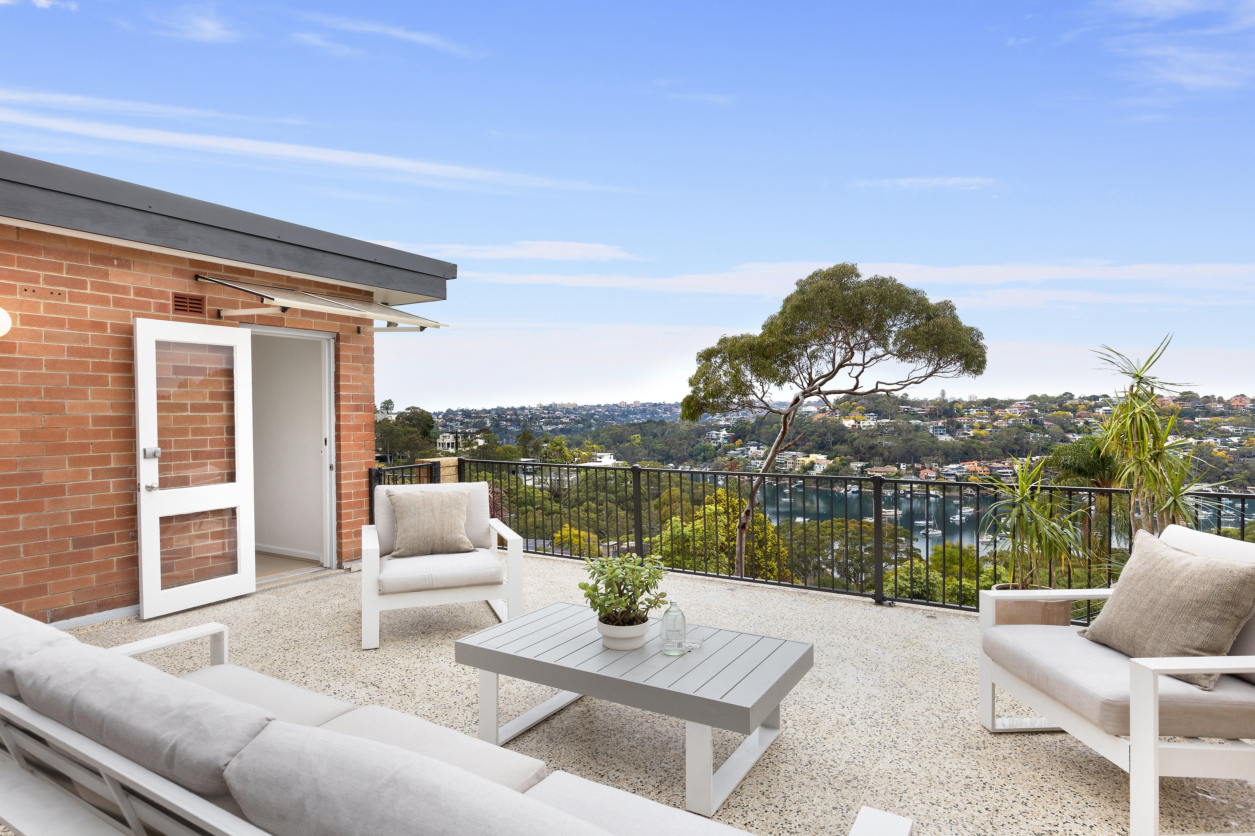 220 Edinburgh Road, Castlecrag, NSW, 2068, Castlecrag - Thumbnail 3