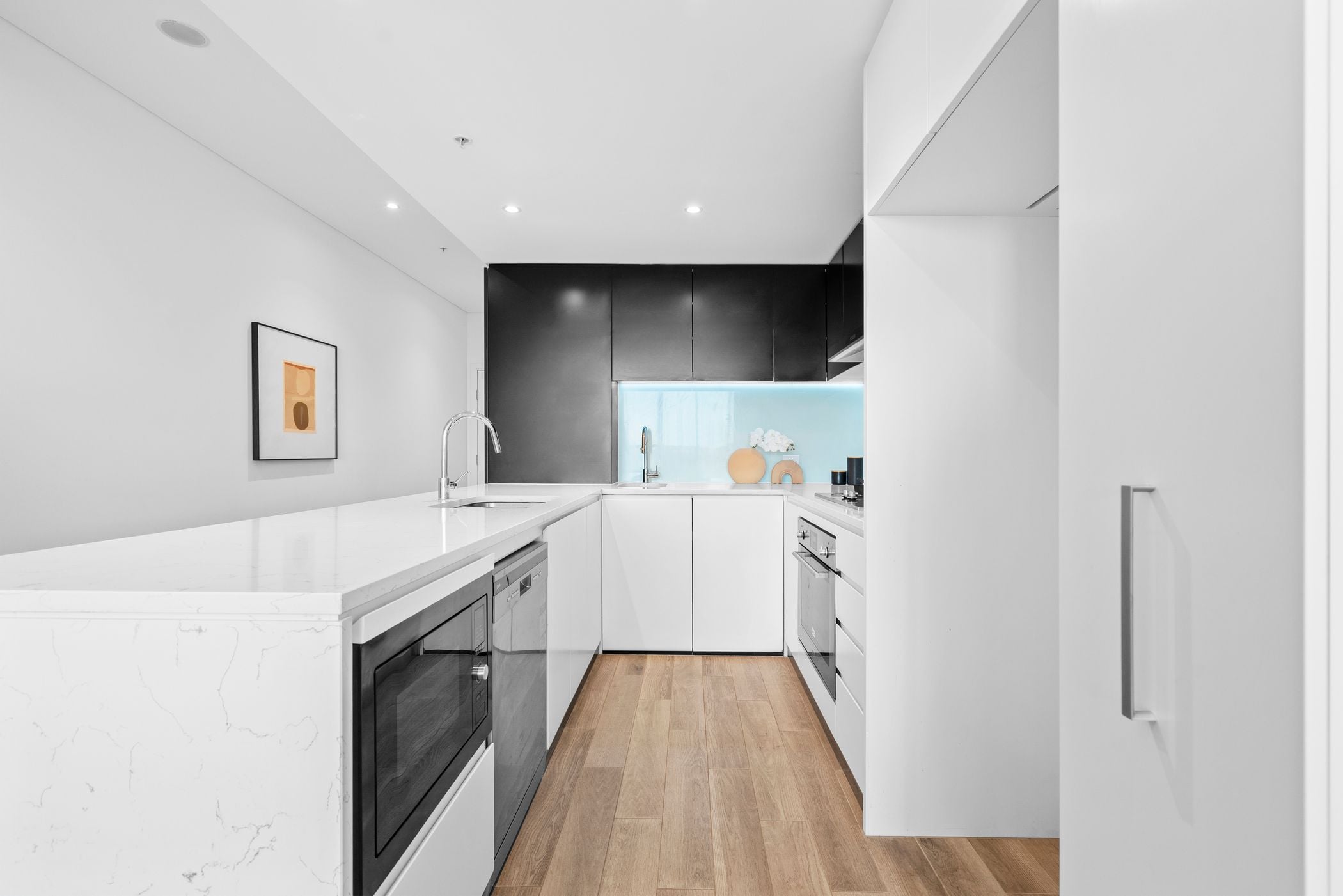 2110/11 Wentworth Place, Wentworth Point, NSW, 2127, Wentworth Point - Thumbnail 3