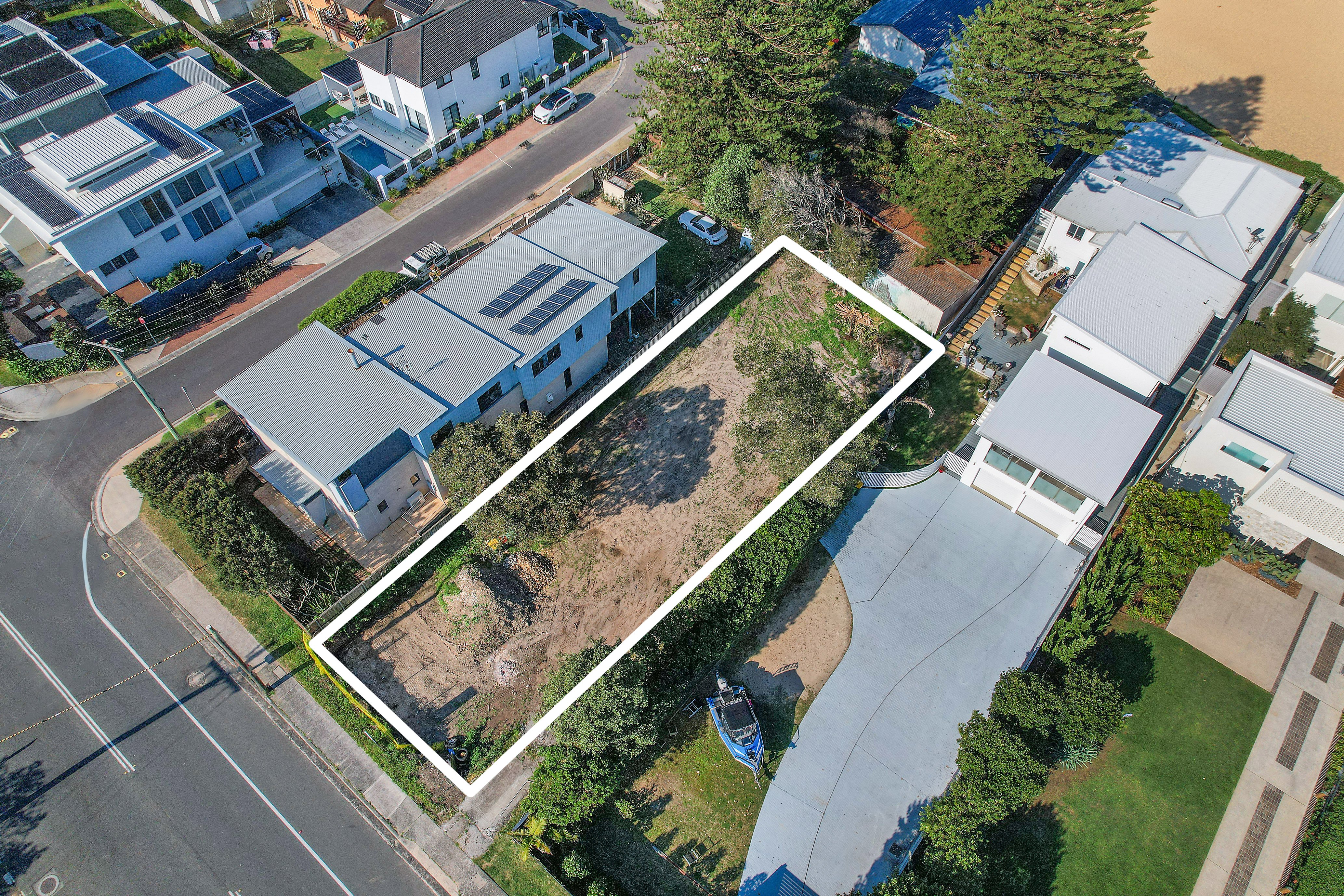 107 Ocean View Drive, Wamberal, NSW, 2260, Wamberal - Thumbnail 2