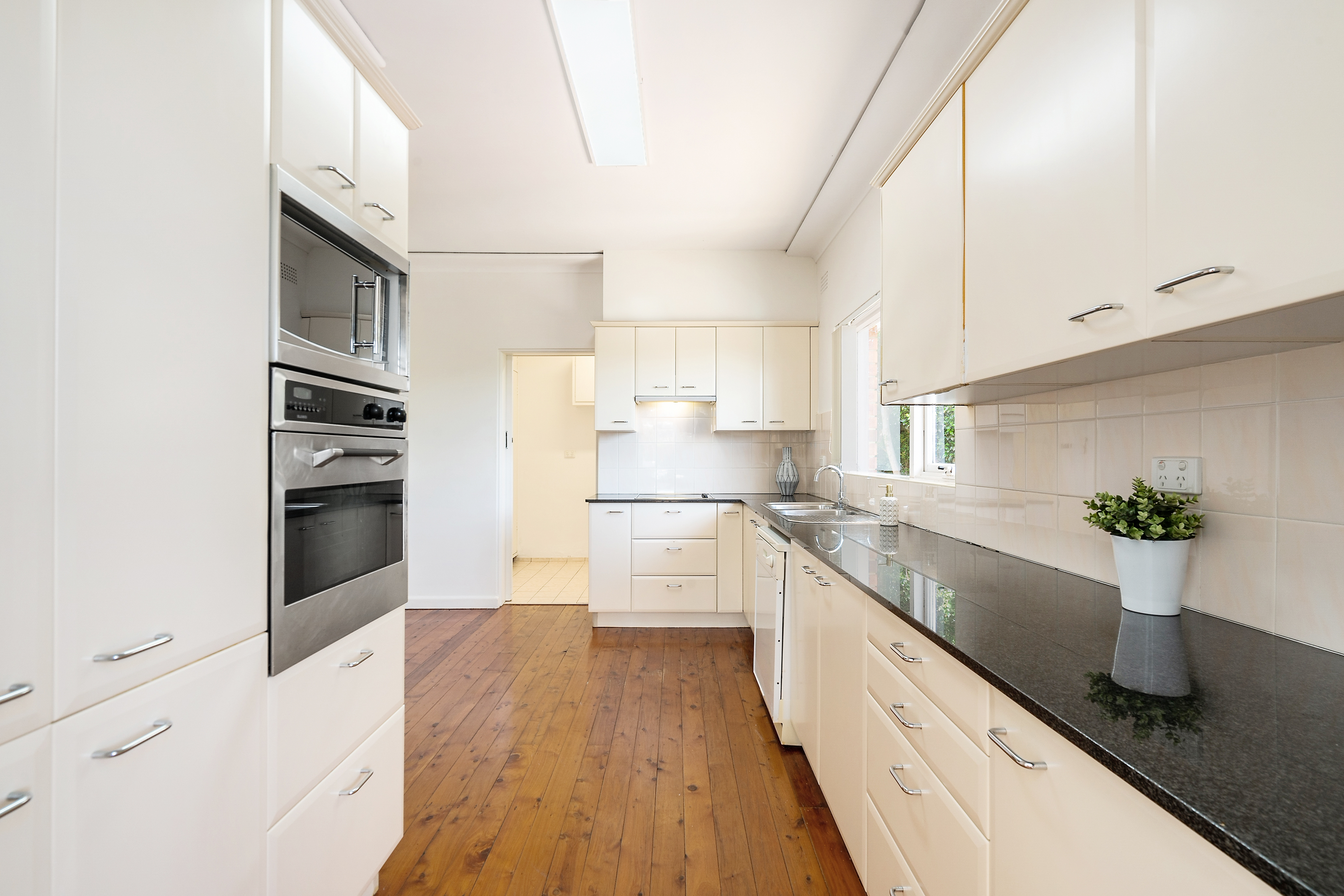 70 Linden Way, Castlecrag, NSW, 2068, Castlecrag - Thumbnail 4