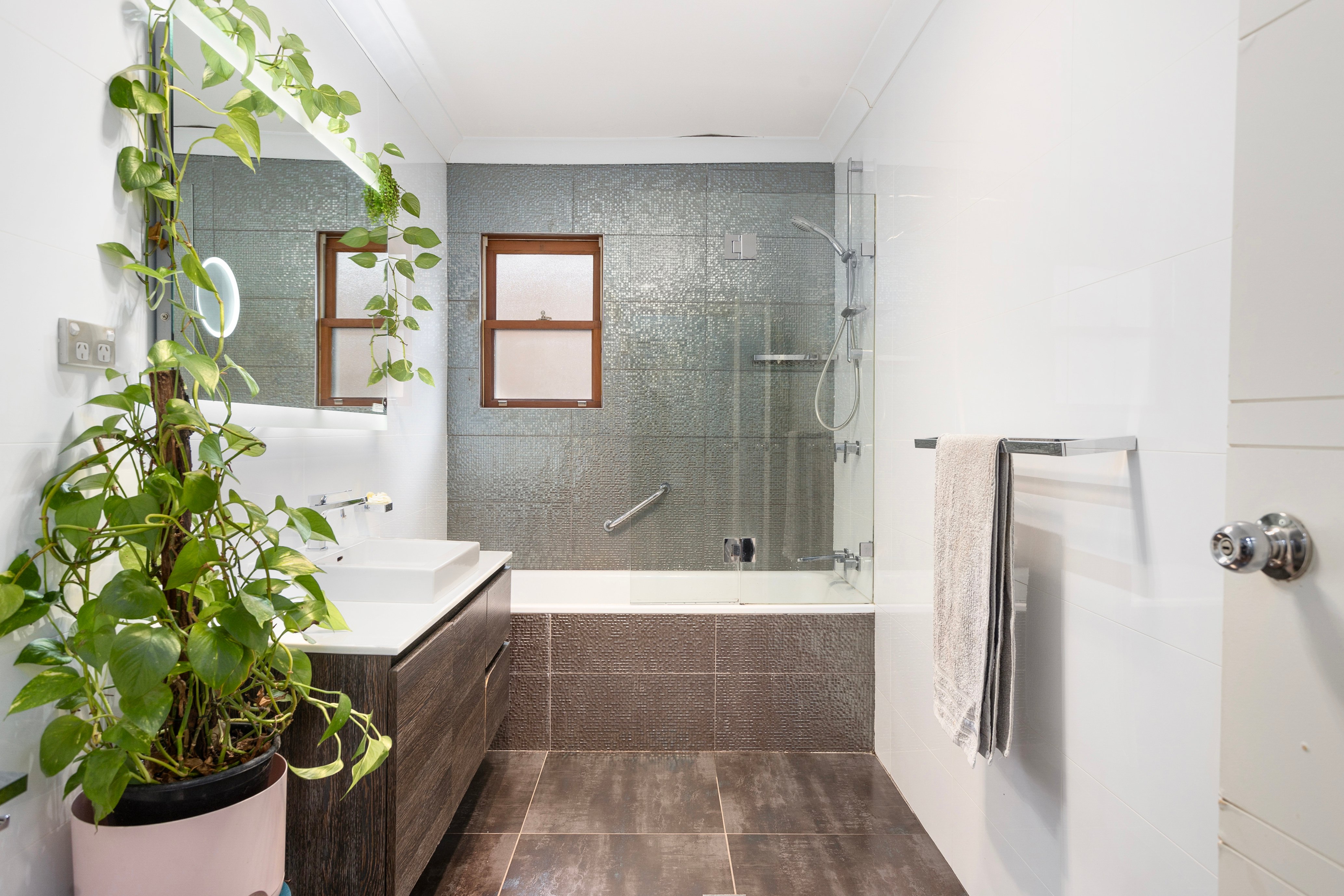 8 Nyrang Street, Keiraville, NSW, 2500, Keiraville - Thumbnail 4